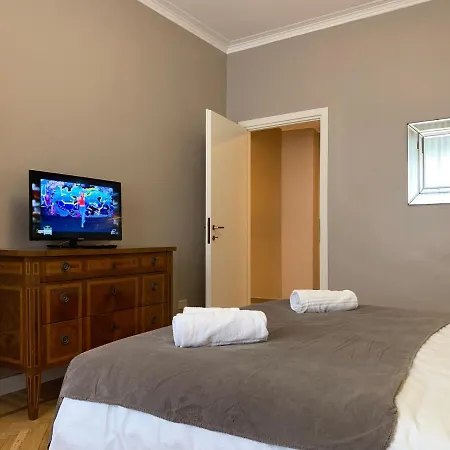 Apartment House Fiori Di Loto By World Milan